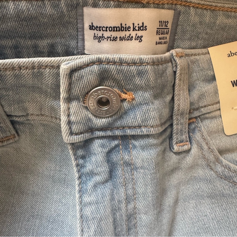 Abercrombie Kids Wide Leg High Rise Jeans Light Wash Size 11/12 Regular - Picture 8 of 12